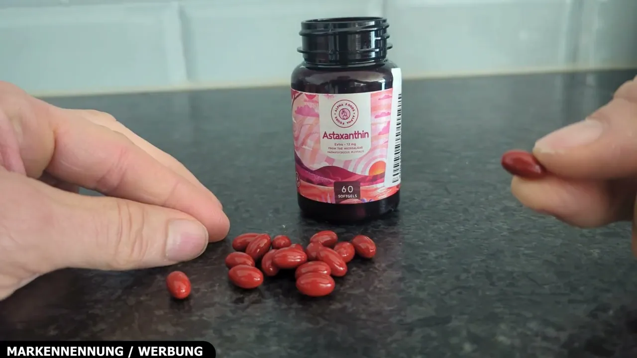 Meiner Meinung nach lassen sich die veganen Softgel-Kapseln dank ihrer kompakten Form sehr gut einnehmen.