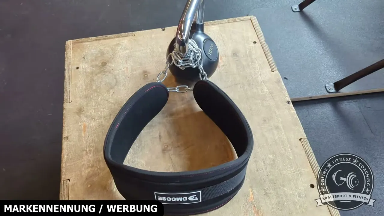 Ich finde die Neoprenpolsterung am Rücken klasse, da sie spürbar den Druck nimmt und im Test überhaupt nicht eingeschnitten hat.