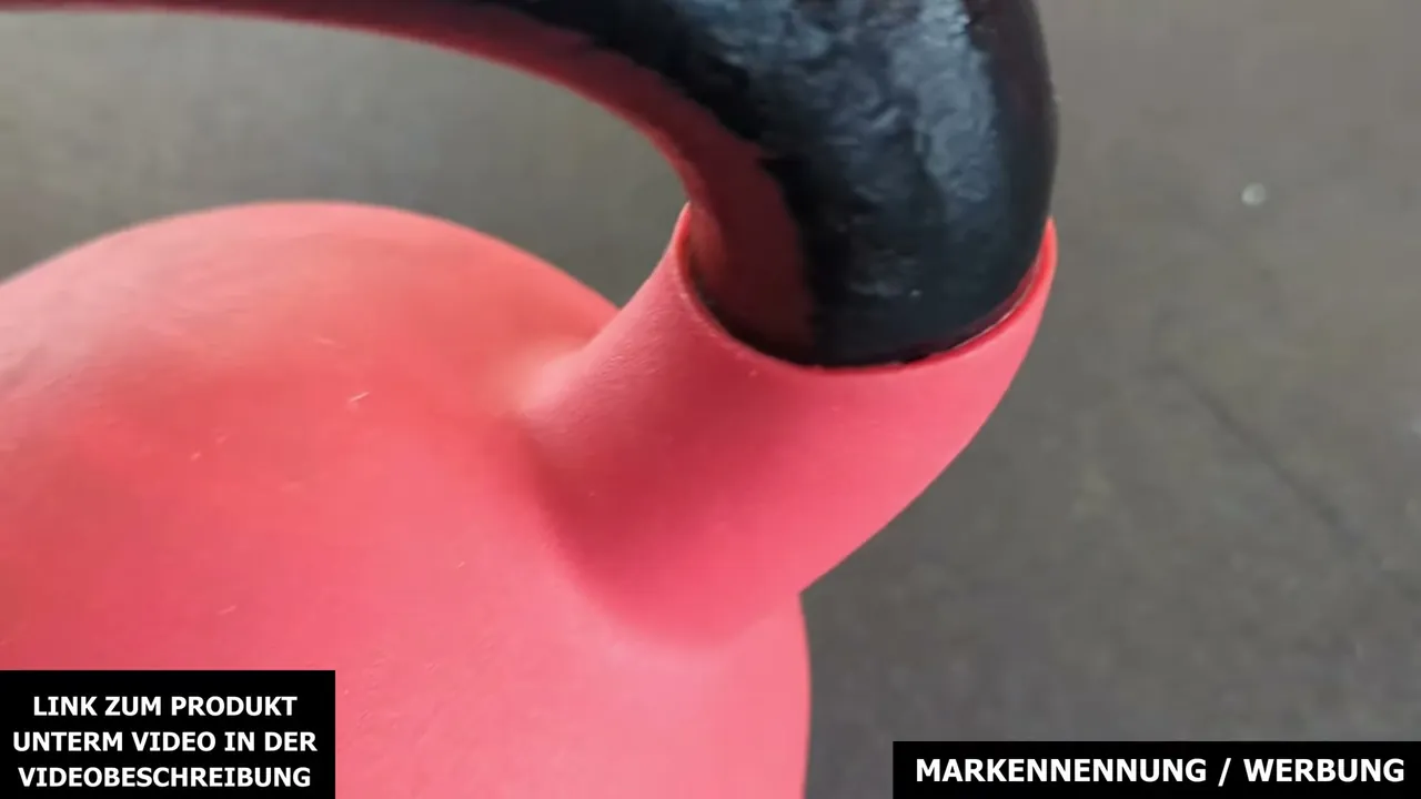 In meinem Test verhinderte der flache Standboden jedes lästige Wegrollen beim Abstellen zwischen den Sätzen.
