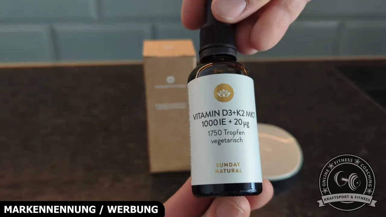 Die Braunglasflasche von Sunday Natural enthält 1.750 Tropfen für die langfristige Versorgung.
