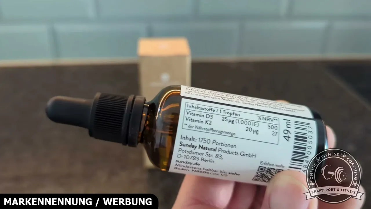 Laut Nährwertangabe liefert ein Tropfen 1.000 I.E. Vitamin D3 kombiniert mit 20 µg bioaktivem Vitamin K2.