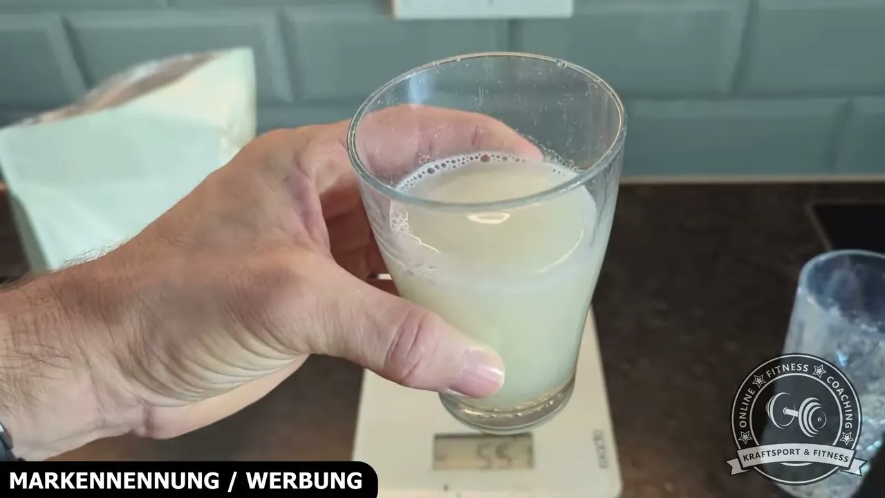 Mir gefällt besonders, dass sich das Pulver vollständig auflöst und absolut keine Klümpchen im Glas zurückbleiben.