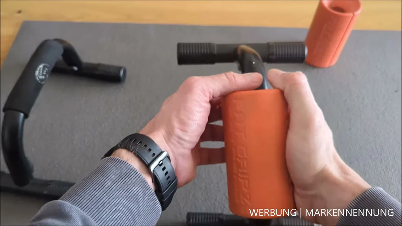 Mir gefällt besonders, dass die Griffe schlank genug sind, um sie mit Fat Gripz für neue Muskelreize zu nutzen.