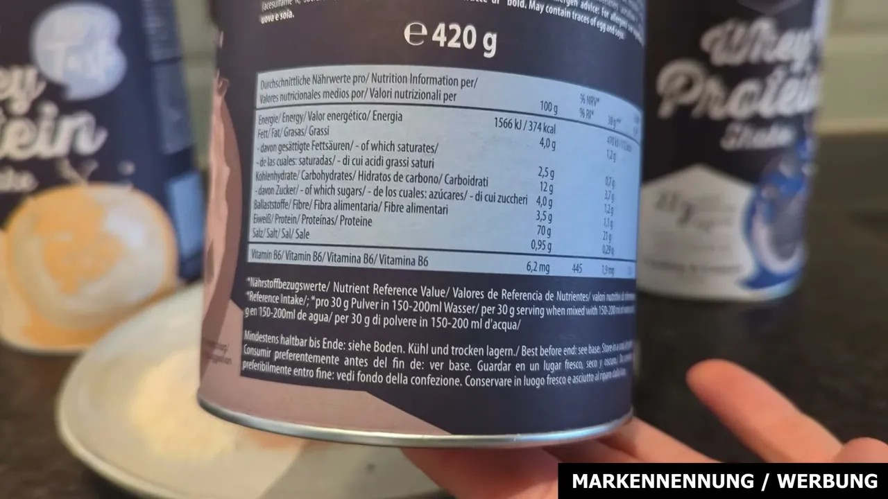 Aus meiner Sicht überzeugen die Nährwerte mit 70 g Eiweiß pro 100 g Pulver und wertvollem Vitamin B6.