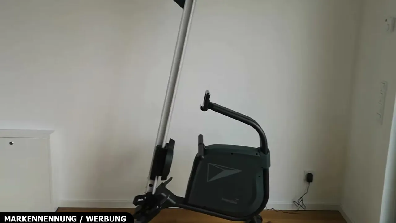Aus meiner Sicht ist die Klappfunktion genial, da das Gerät so nach dem Training kaum Platz wegnimmt.