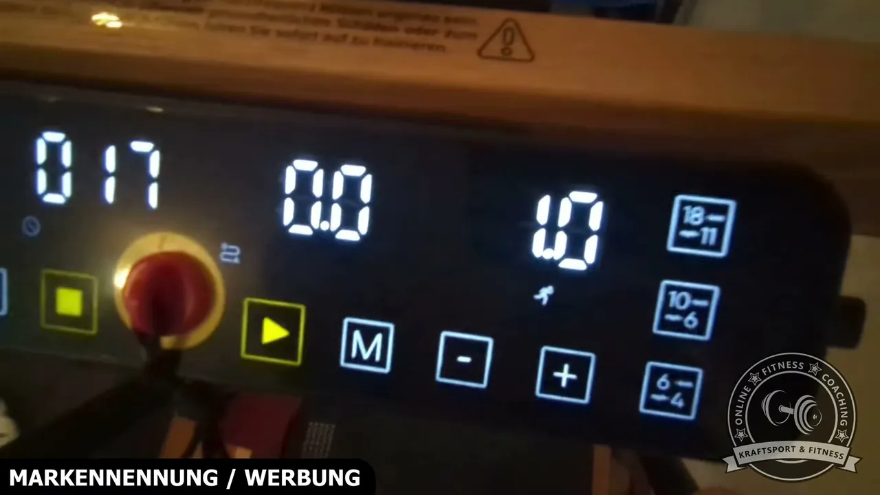Ich finde die Steuerung über das LED-Display vollkommen selbsterklärend und im Training extrem praktisch zu bedienen.